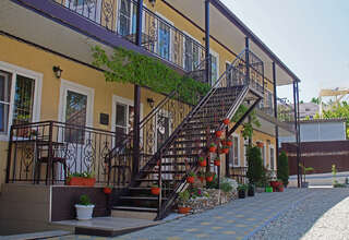 Гостиница Елена Джубга Трехместный номер-2