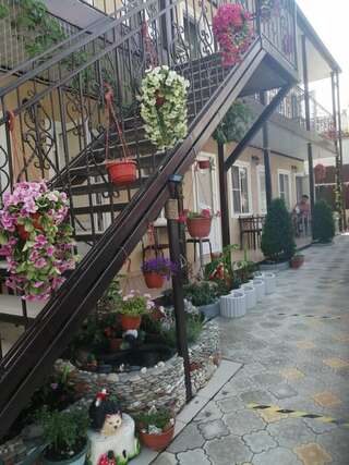 Гостиница Елена Джубга Трехместный номер-6